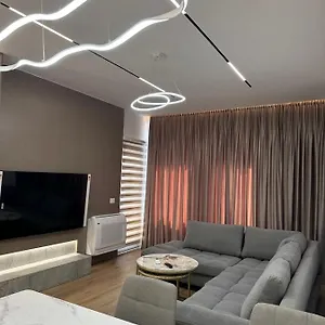 hera-suite.hotels-in-tirana.com/