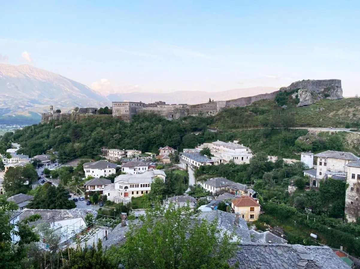 Inn Cloud Gjirokastër Vila