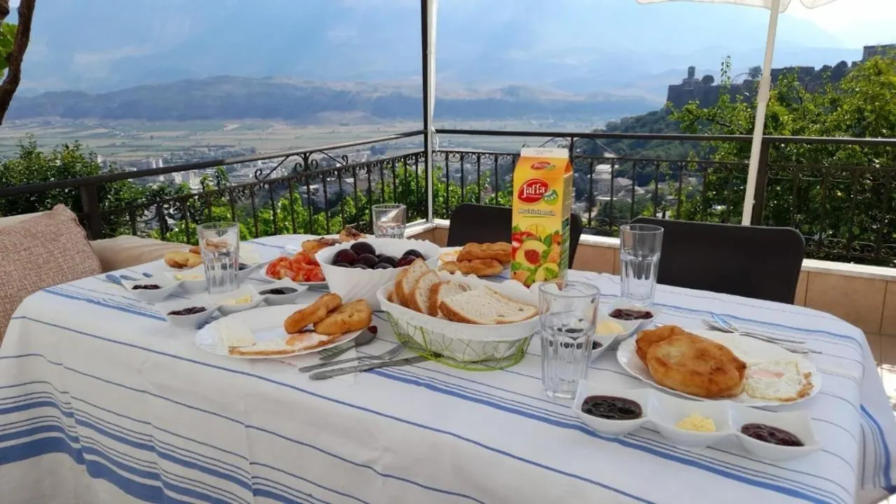 Vila Inn Cloud Gjirokastër Albánie